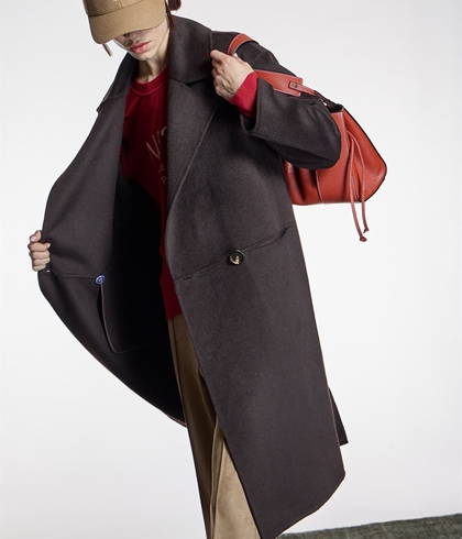 ABRIGO ALBA CONDE 6884 LARGO MARRÓN CHOCOLATE - Imagen 2