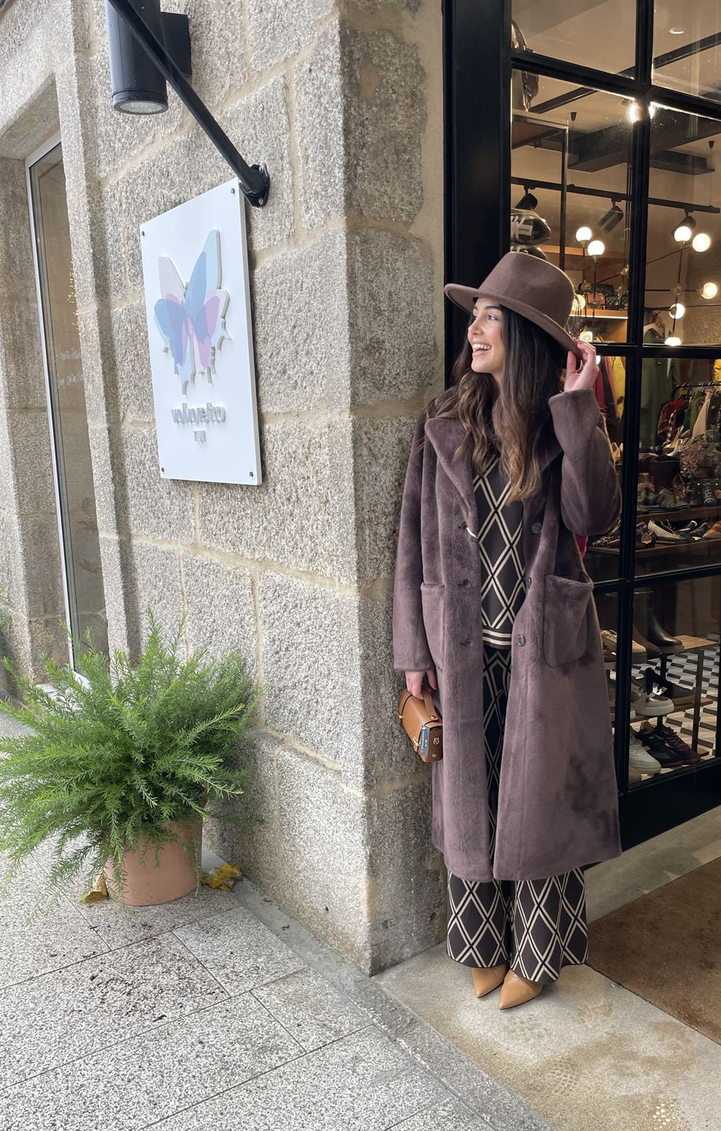 Abrigo Rinascimento CFC0122205003  largo Rinascimento - Imagen 2