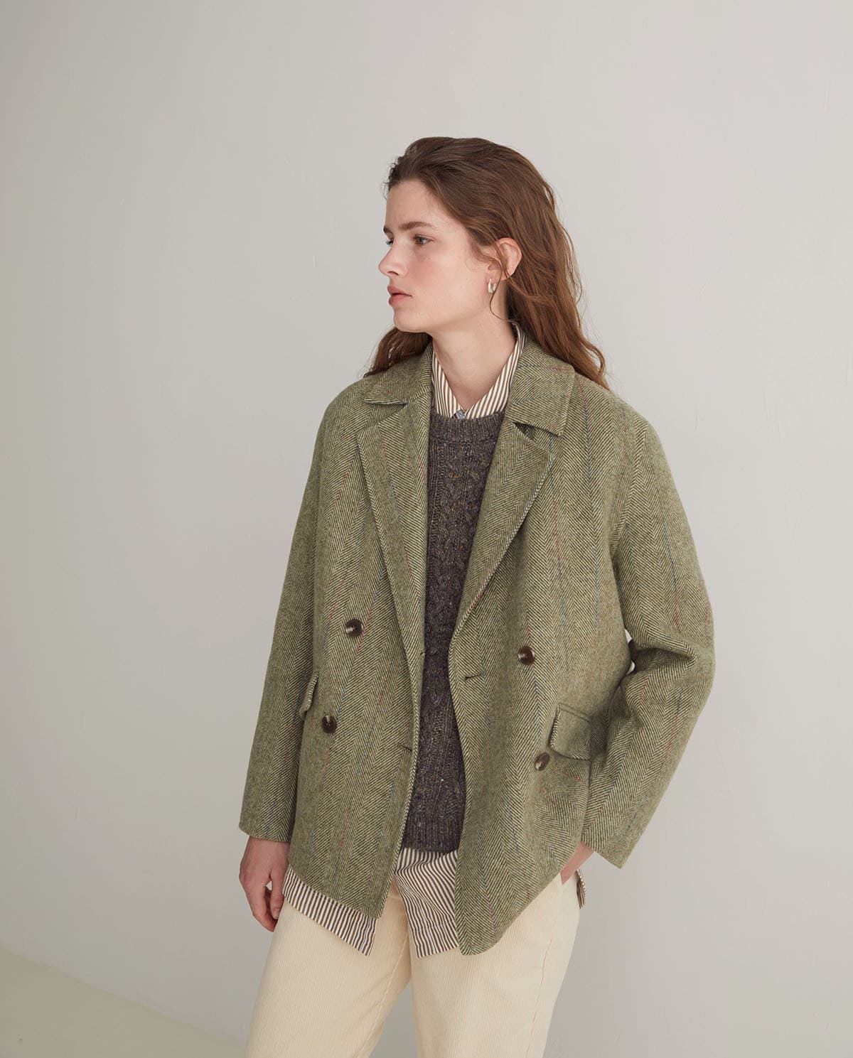 Abrigo Yerse 43605 CORTO HANDMADE CRUZADO VERDE - Imagen 2