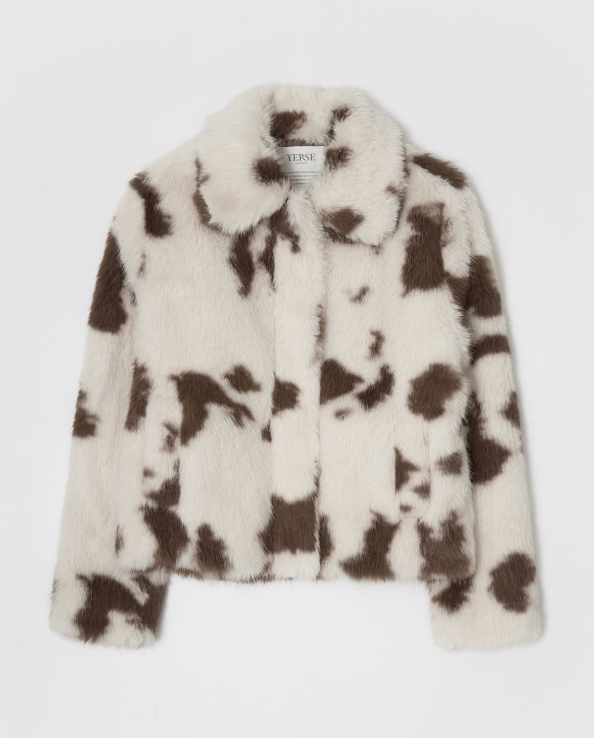 Abrigo Yerse 43622 CORTO efecto pelo print vaca - Imagen 4