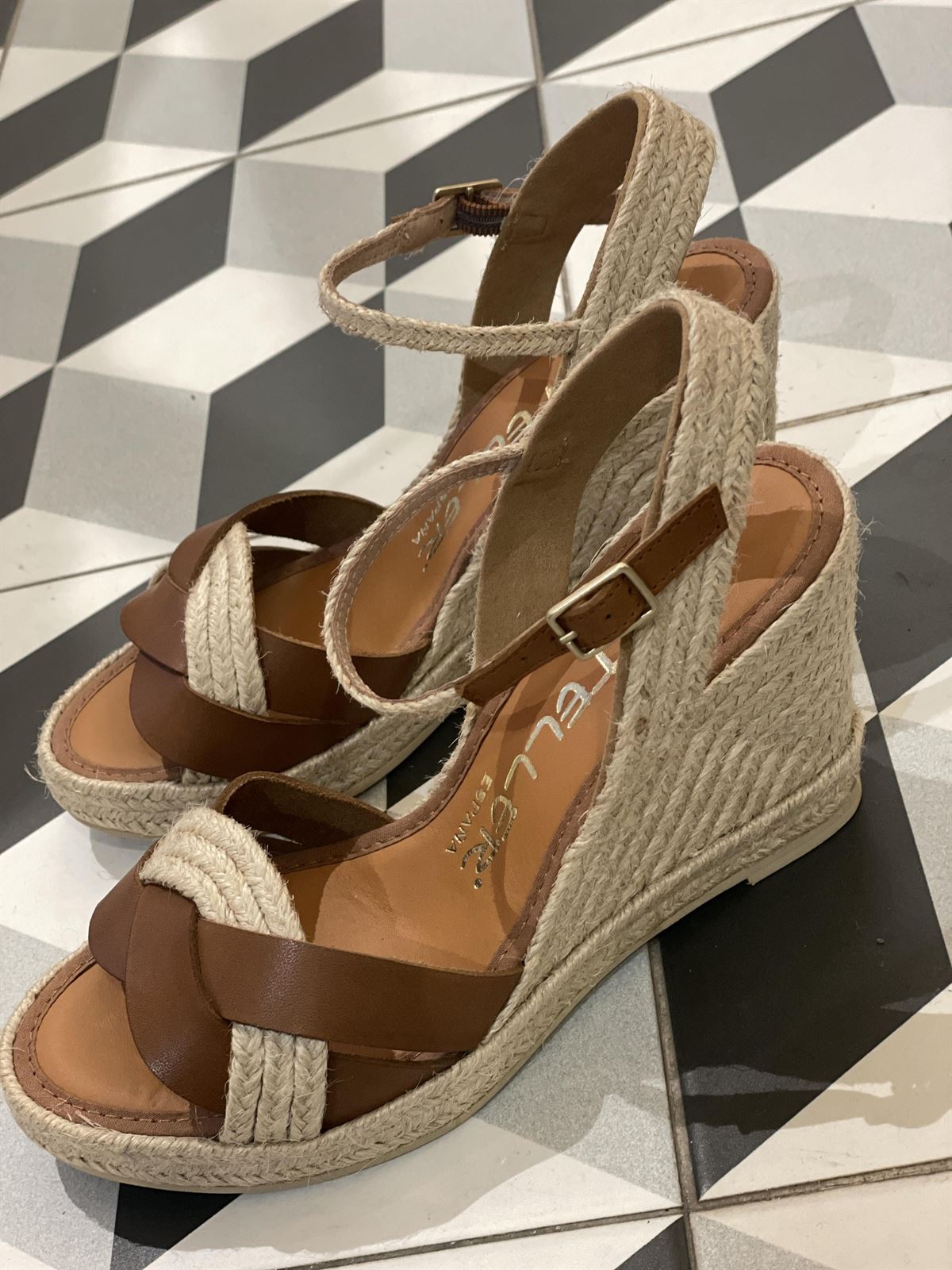 Alpargata Casteller 874 vaqueta roble yute camel rafia natural - Imagen 1