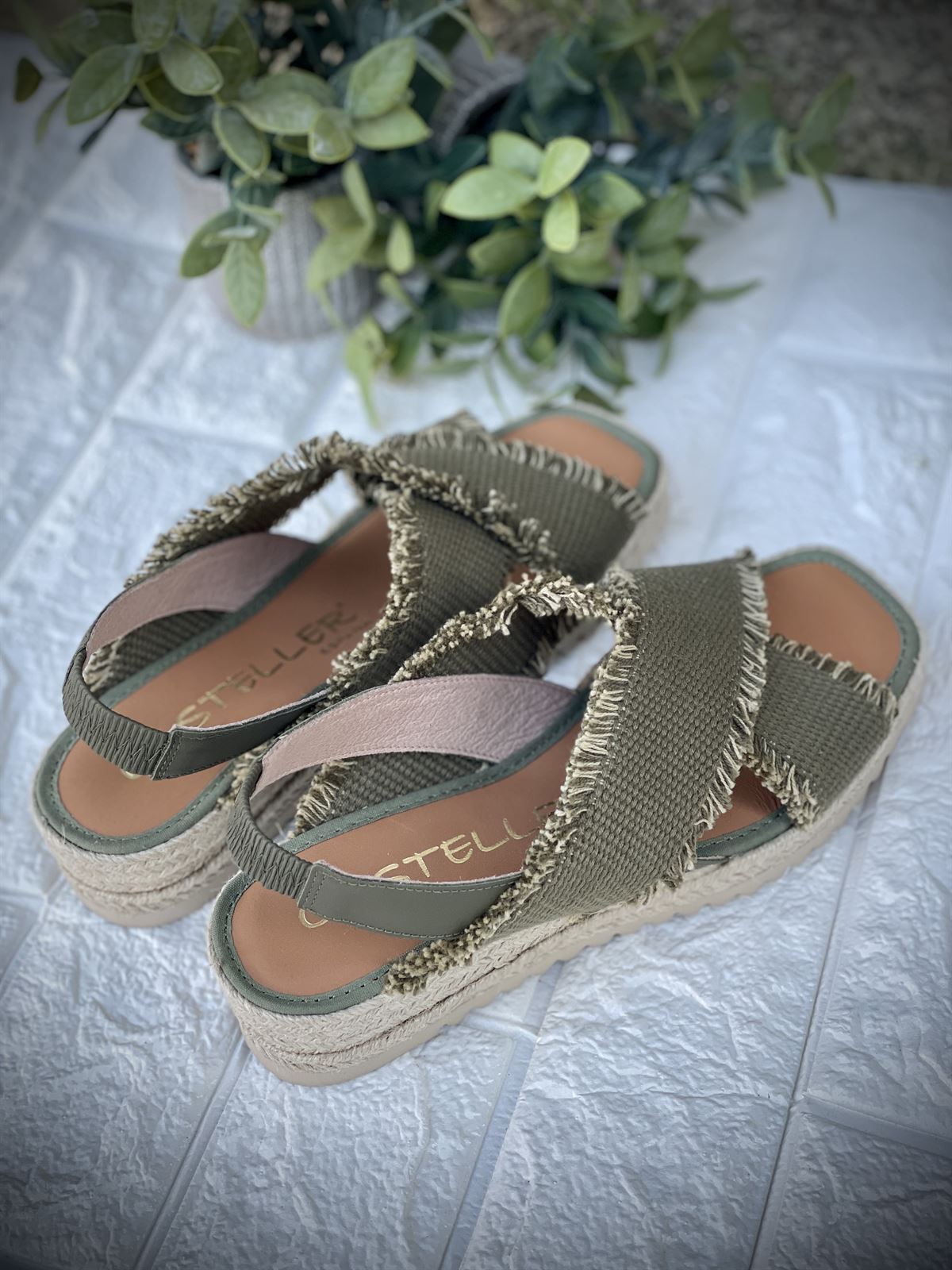Alpargata Casteller 895 / Panama Kaki– Fleco Taupe - Imagen 4