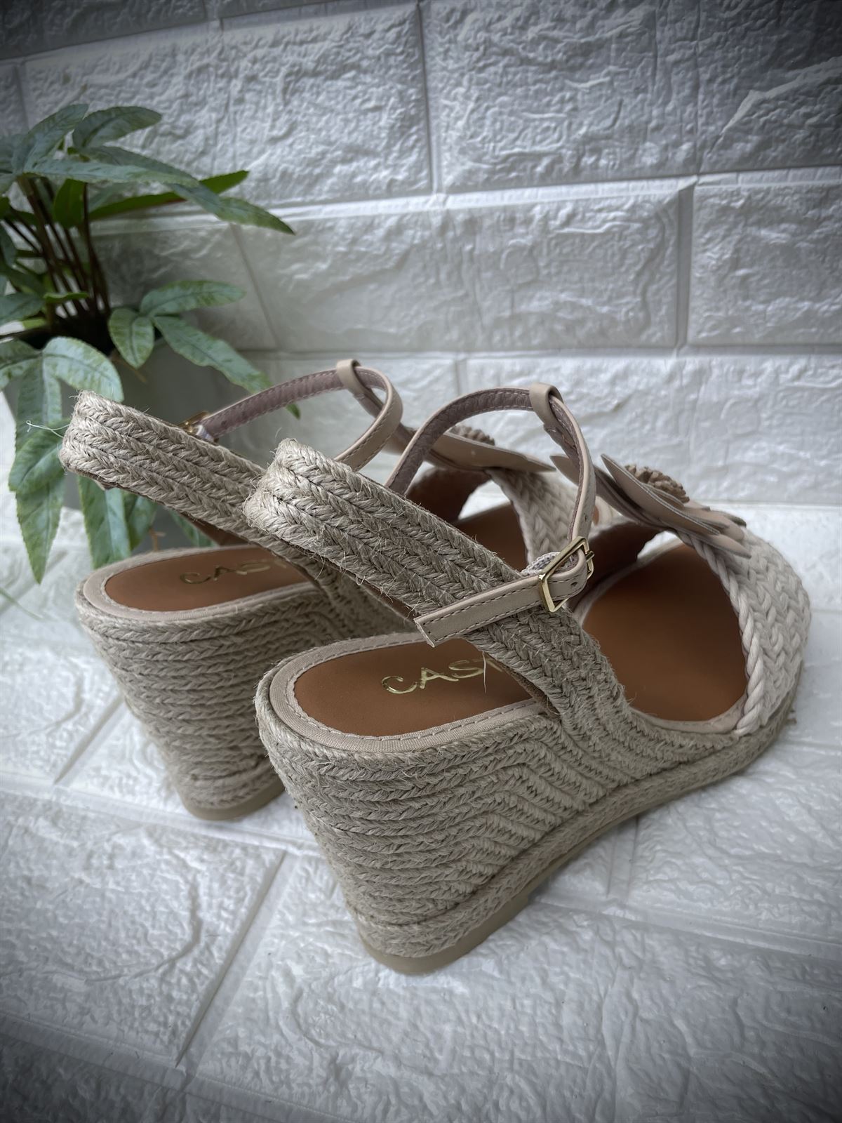 Alpargata Casteller 931 trenza flor nude - Imagen 2