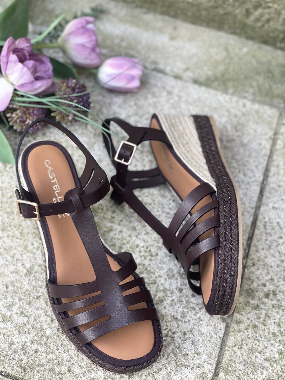 Alpargata Casteller 974 vaqueta marrón chocolate - Imagen 2