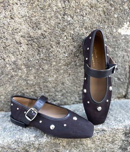 Bailarina Candelitas hebilla 5048 ante tachas chocolate - Imagen 1
