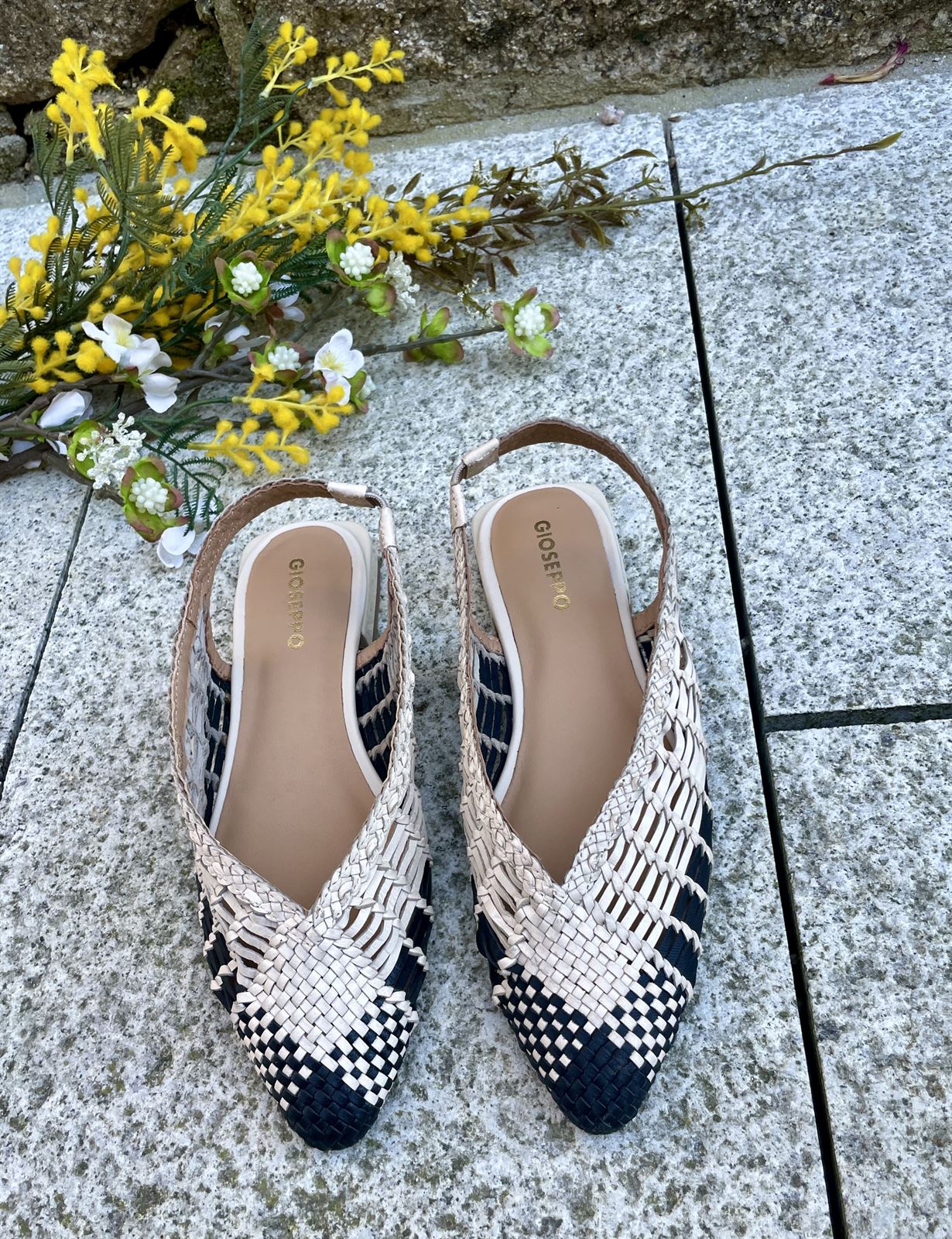 BAILARINA Piel trenzada destalonada 79221 MAGAINI white - Imagen 2