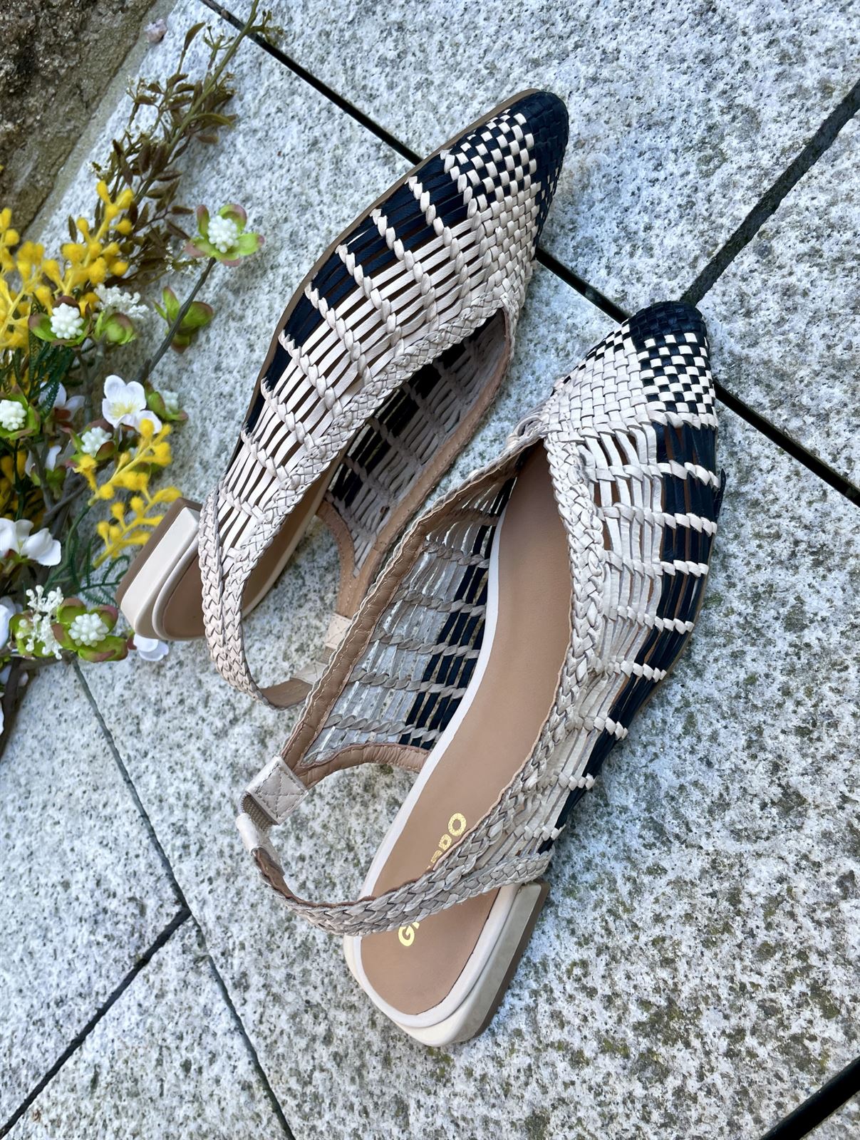 BAILARINA Piel trenzada destalonada 79221 MAGAINI white - Imagen 3