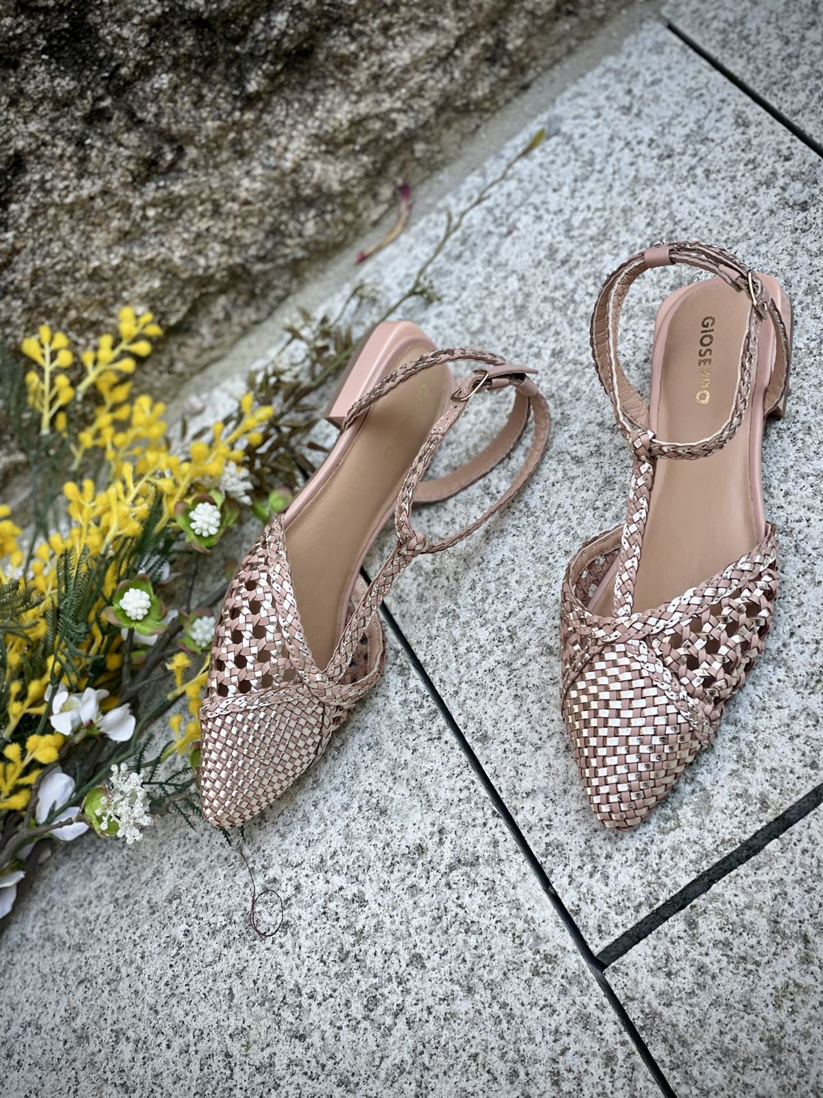 BAILARINA Piel trenzada  JHELUM 79237 NUDE Y METALIZADO - Imagen 1