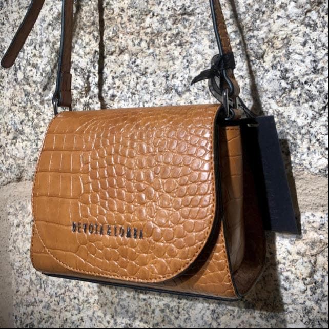 Bolsos devota sales y lomba online