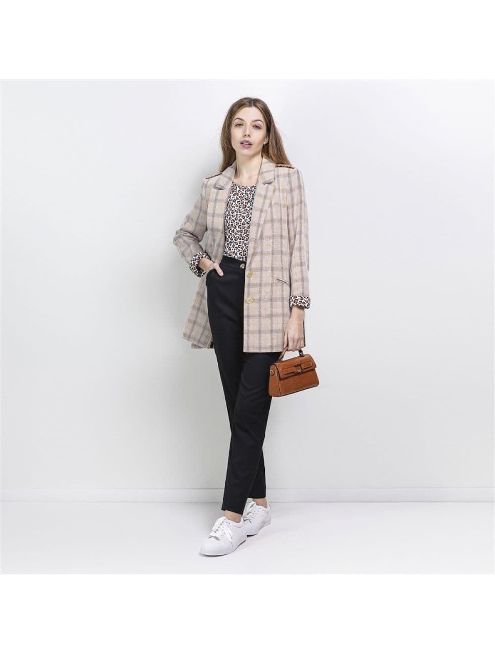 Blazer Chokolat fashion cinta étnica - Imagen 3