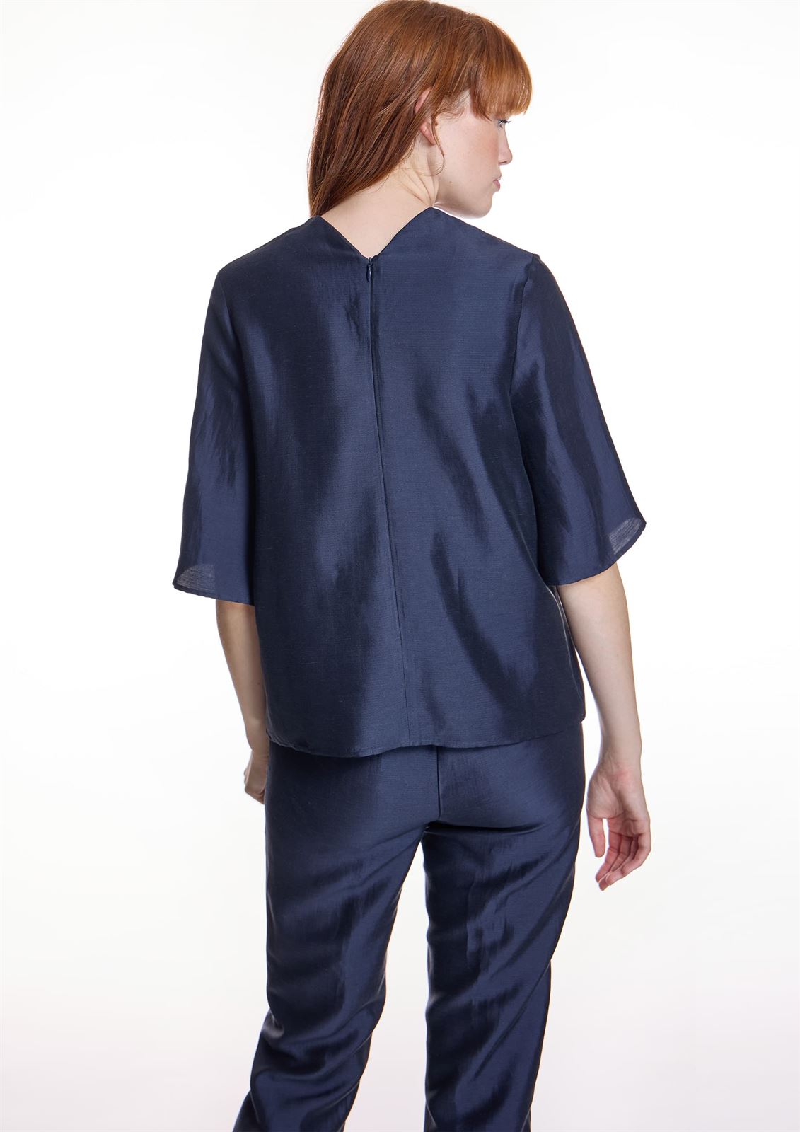 Blusa Alba conde 1308 azul marina satinada - Imagen 4