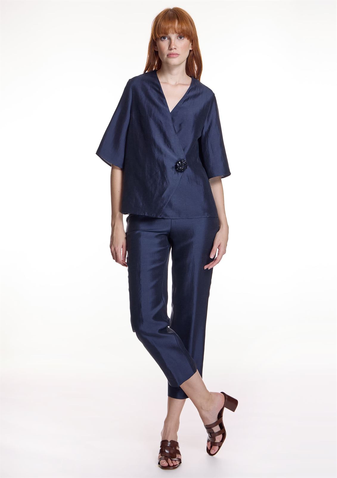 Blusa Alba conde 1308 azul marina satinada - Imagen 6