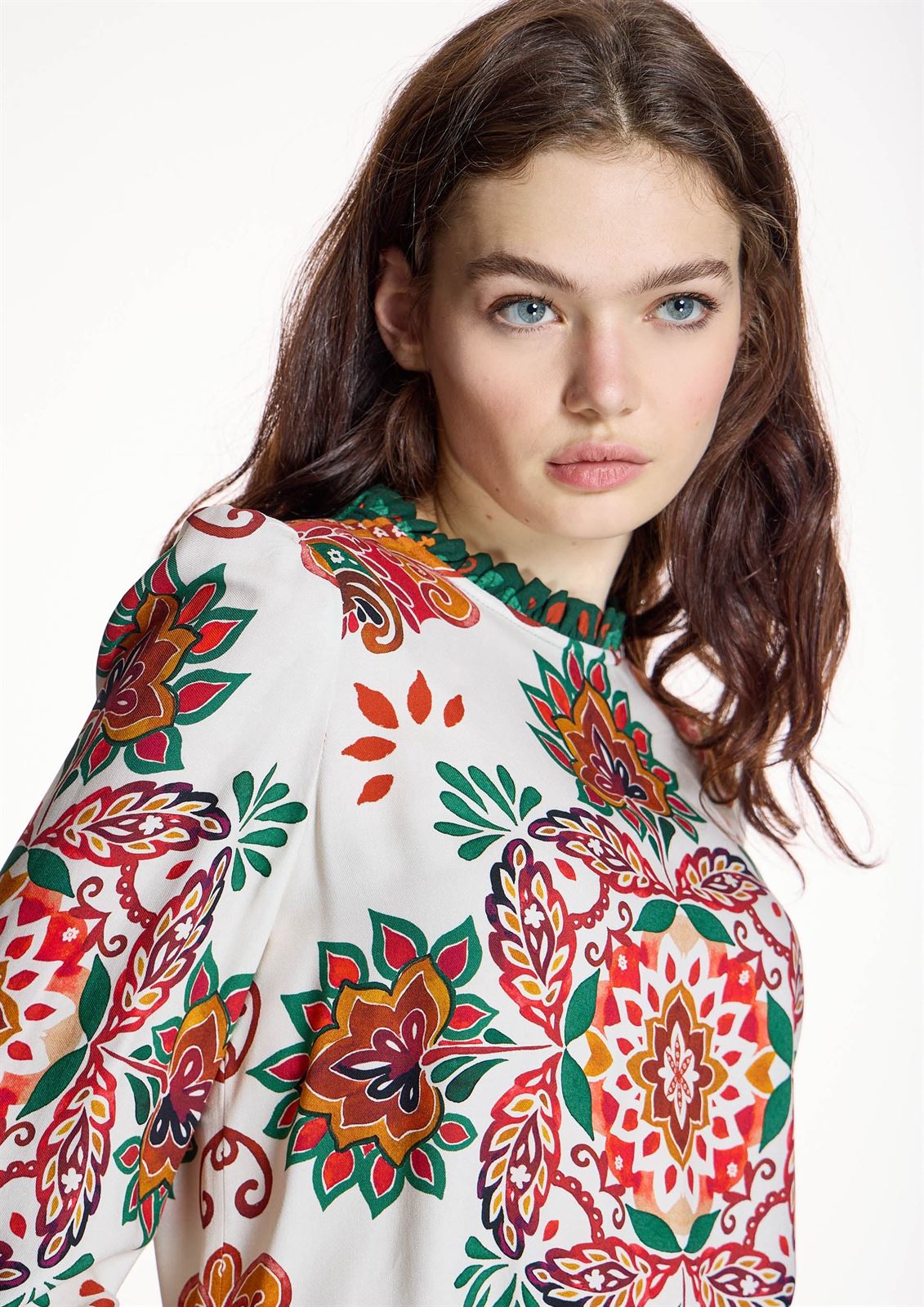 BLUSA  Alba Conde 5321 MULTICOLOR ESTAMPADO PAÑUELO VERDES - Imagen 1