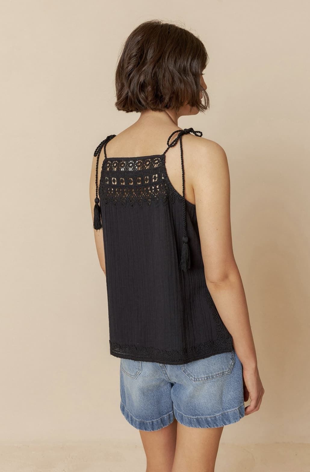 Blusa BIndi & Cold BK 206 Negro. - Imagen 2