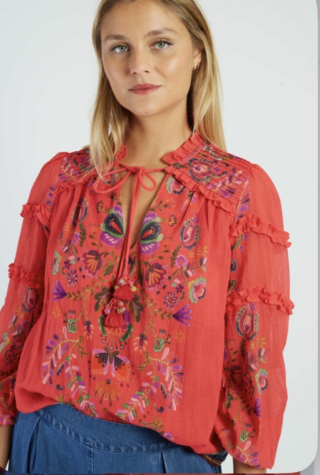 Blusa Derhy  ALICANTE flores impresas rojo coral - Imagen 1