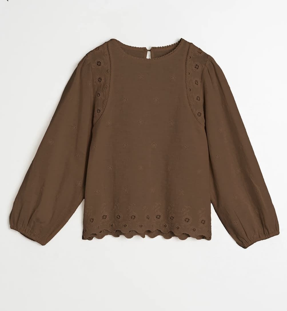 Blusa Indi & Cold bordada romántica BK876 chocolate - Imagen 3