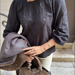 Blusa Indi & Cold bordado romantico KI222 negro - Imagen 1