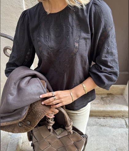 Blusa Indi & Cold bordado romantico KI222 negro - Imagen 1