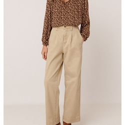 BLUSA IndI & Cold MI140 estampado floral chocolate - Imagen 1