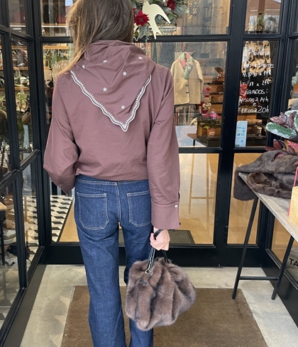 Blusa Yerse cuello extraible marrón chocolate 43864 - Imagen 1