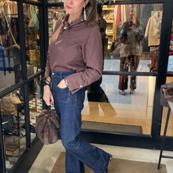 Blusa Yerse cuello extraible marrón chocolate 43864 - Imagen 2