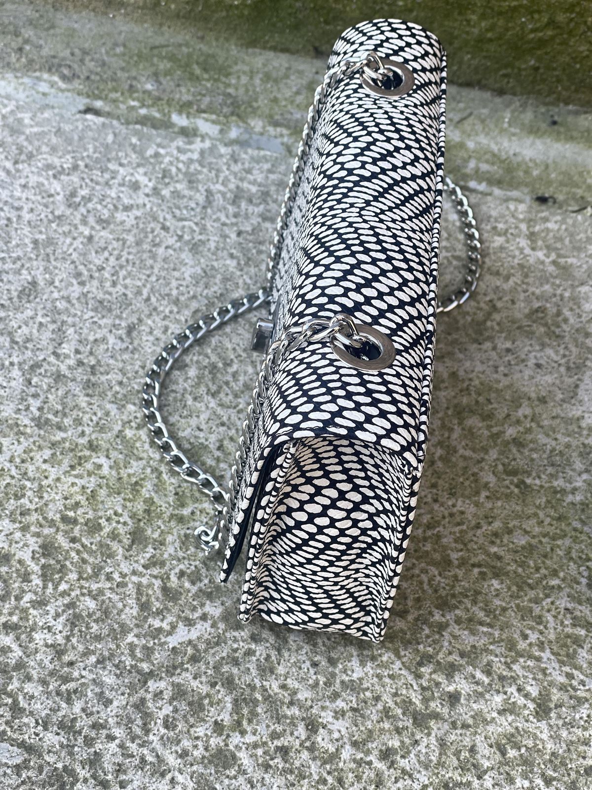 Bolso bandolera Angari 52173-58R perdiz blanco negro - Imagen 3