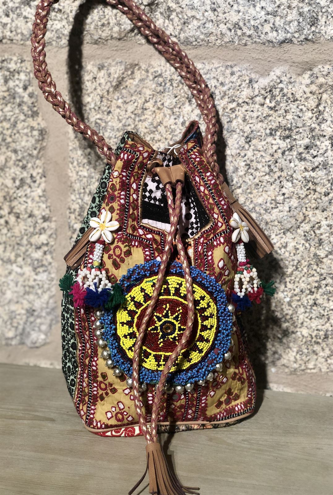 Bolso bombonera bohemio abalorios amarillos/azules - Imagen 2