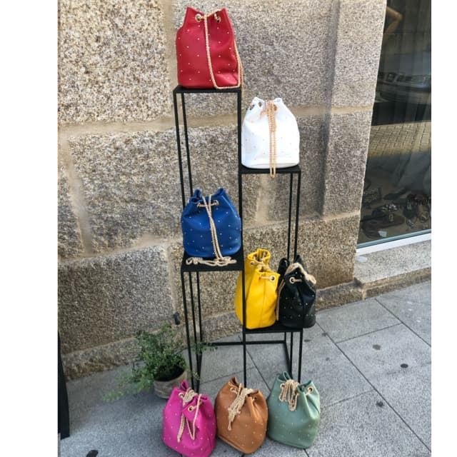 Bolso bombonera tachas - Imagen 3