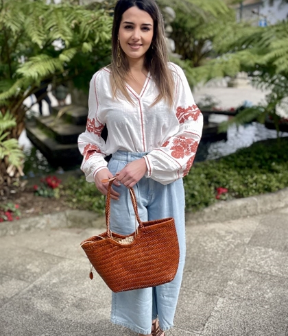 Bolso capazo piel trenzado CAMEL MEDIANO - Imagen 2