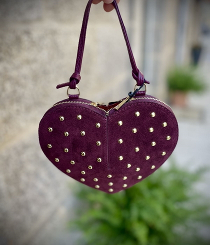 Bolso corazón tachas piel negro - Imagen 2