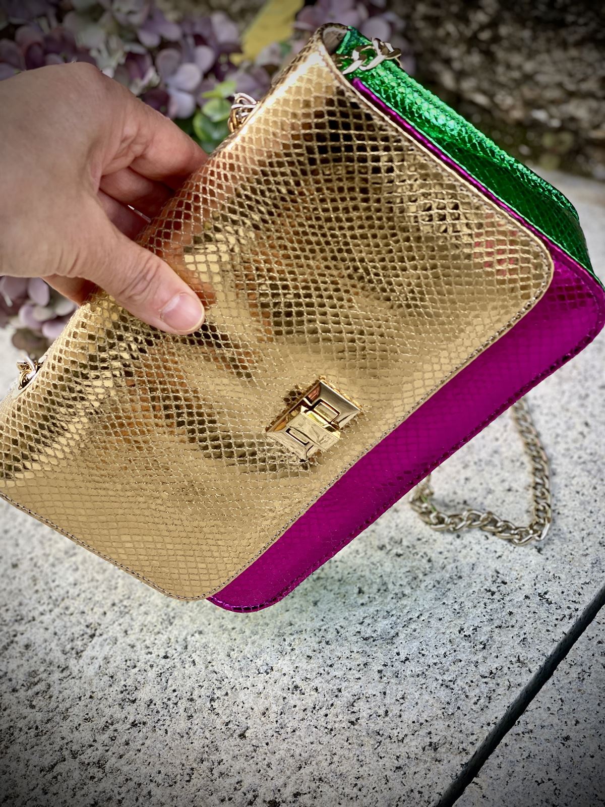 Bolso cuadrado Angari brillante multicolor - Imagen 1