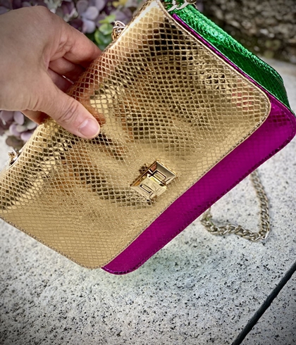 Bolso cuadrado Angari brillante multicolor - Imagen 1