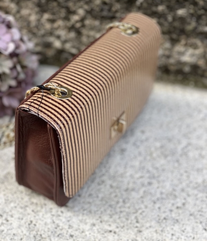 Bolso cuadrado Angari rayas camel y marrón chocolate - Imagen 1