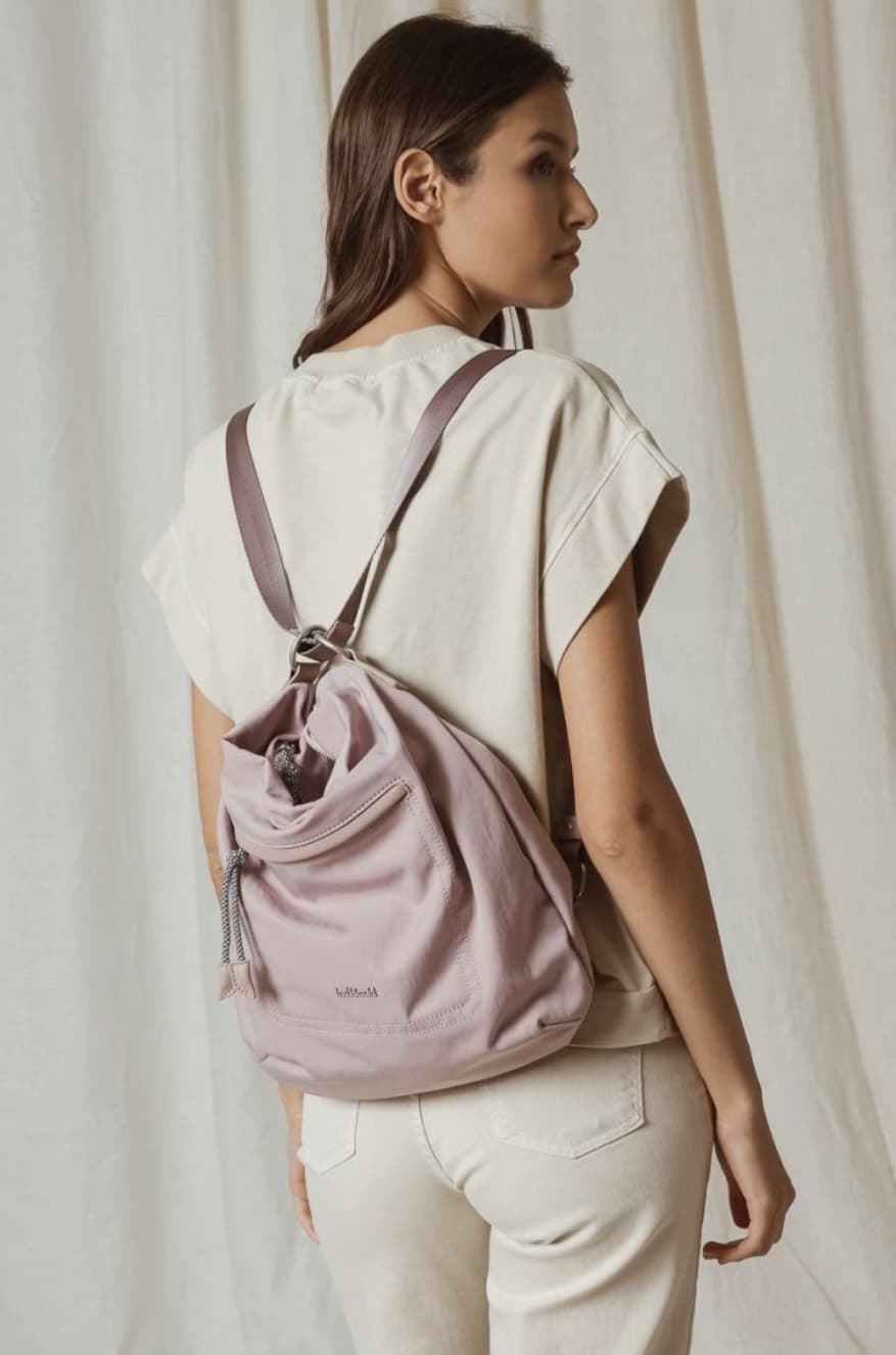 Bolso Indi & Cold convertible a mochila rosa - Imagen 3