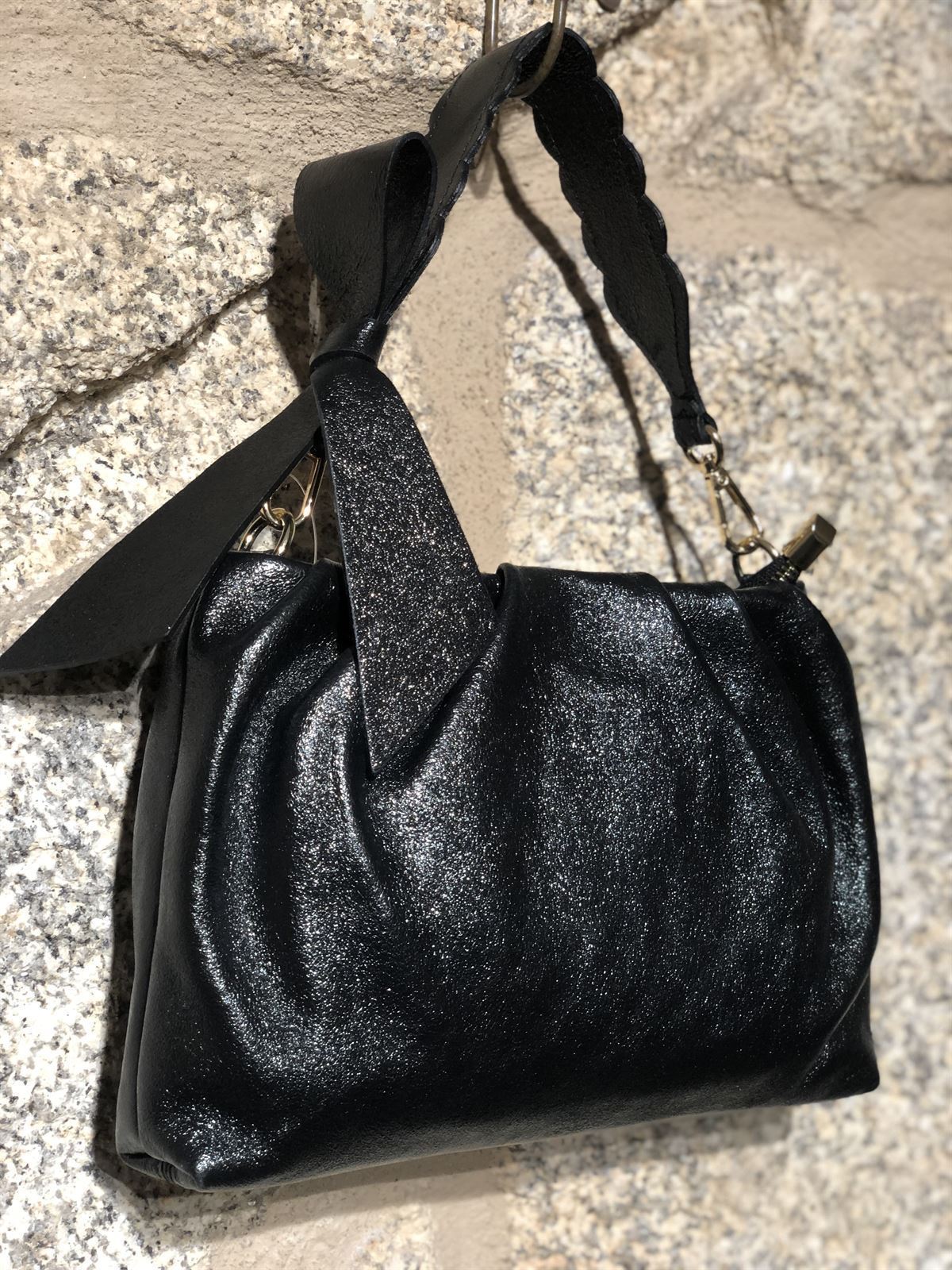 Bolso piel metalizado negro - Imagen 2