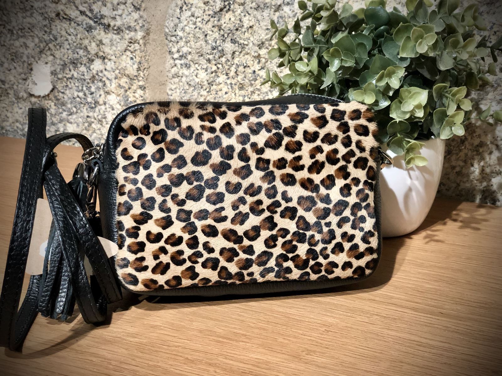 Bolso piel print leopardo bandolera - Imagen 3