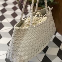 Bolso piel trenzado 2 asas blanco hielo - Imagen 1