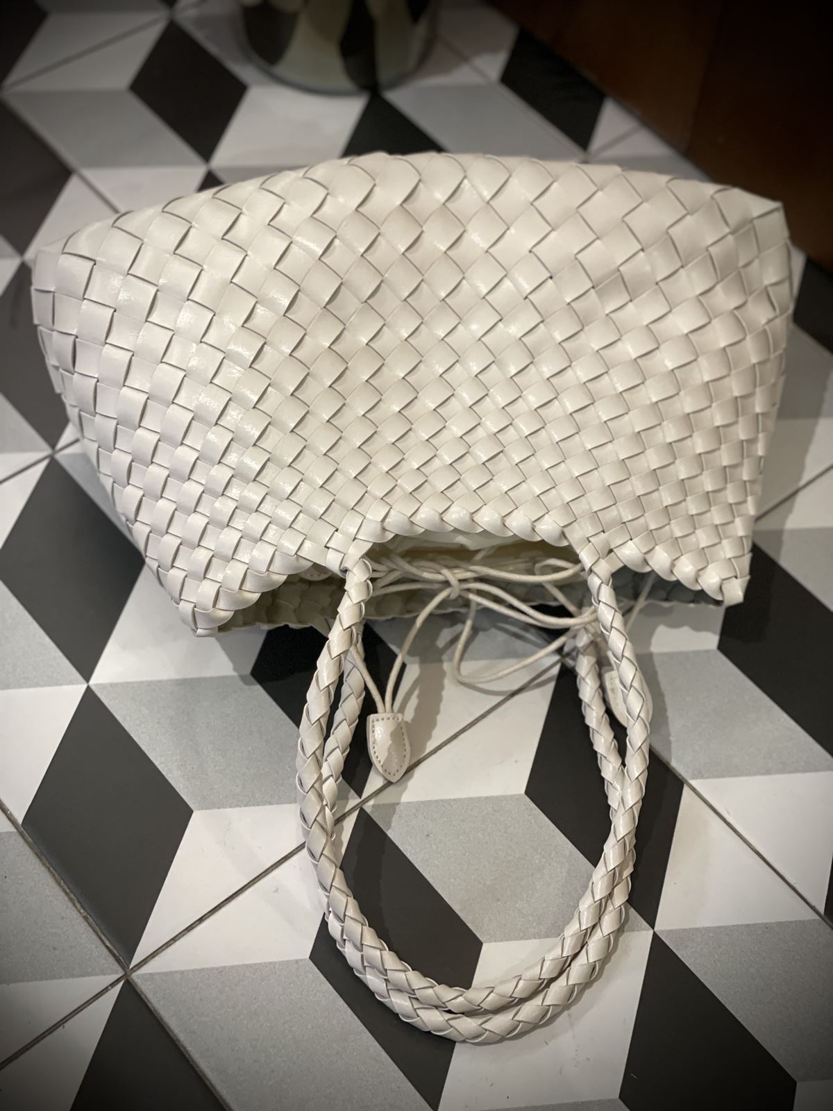 Bolso piel trenzado 2 asas blanco hielo - Imagen 4