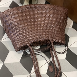 Bolso piel trenzado 2 asas marrón chocolate - Imagen 2