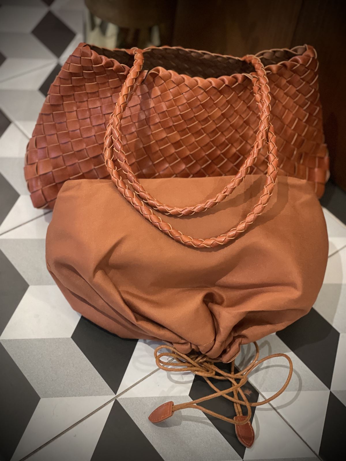 Bolso piel trenzado 2 asas naranja quemado - Imagen 2