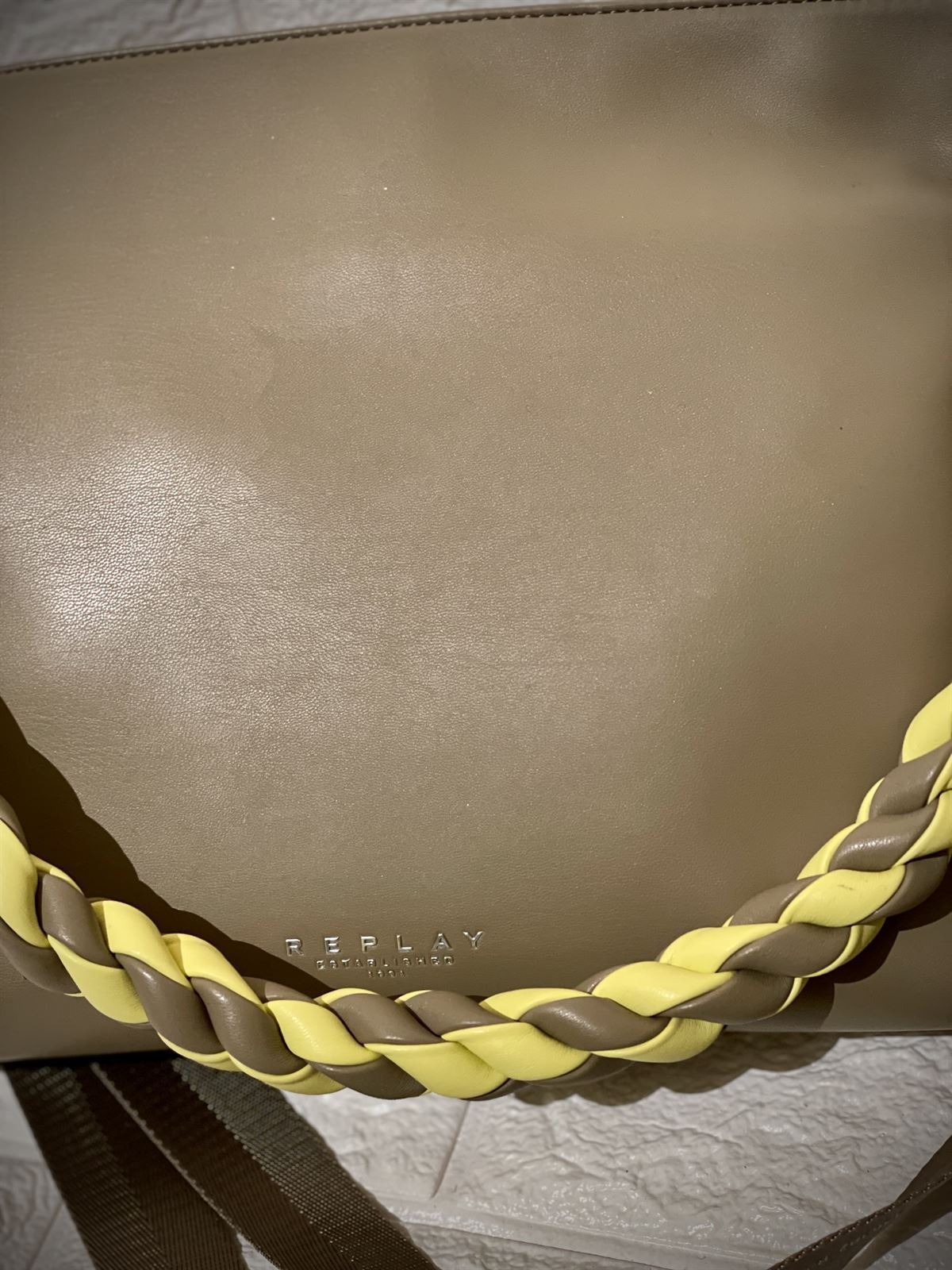 Bolso Replay kaki clarito - Imagen 3