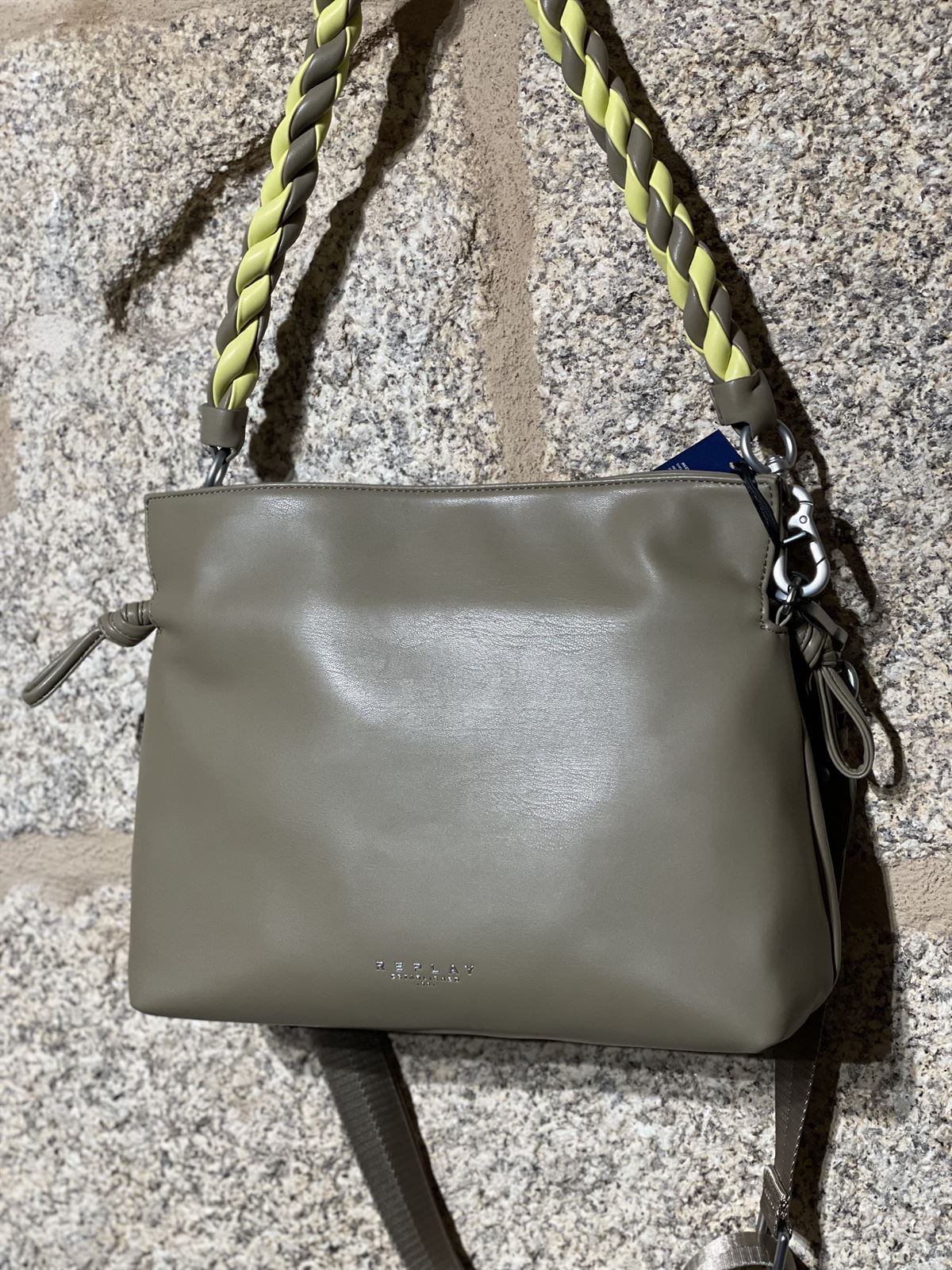 Bolso Replay kaki clarito - Imagen 5