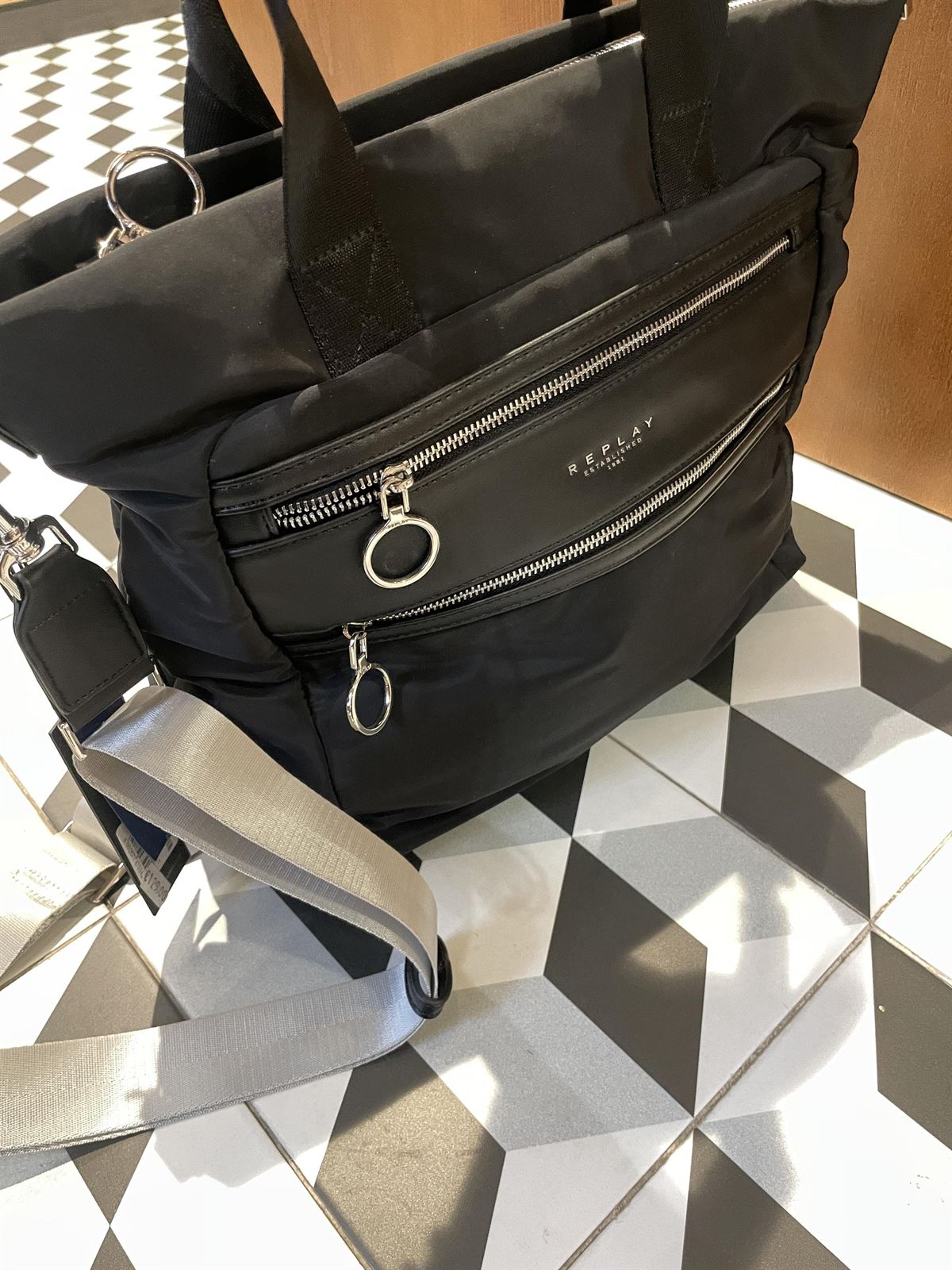 Mansedumbre A veces Me sorprendió Bolso Replay shopper negro - Bolsos