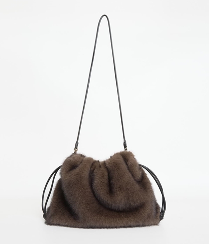 Bolso Yerse de hombro efecto pelo marrón chocolate - Imagen 2