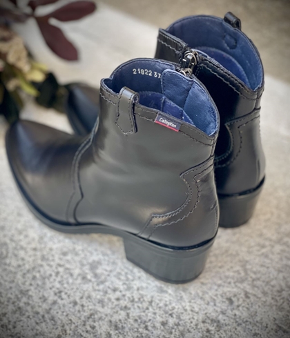 Bota Callaghan 21822 TURIN campera Negra - Imagen 1