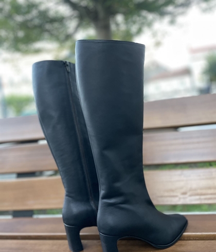 Bota Dibia by Ezzio 57225 caña alta piel negra - Imagen 2