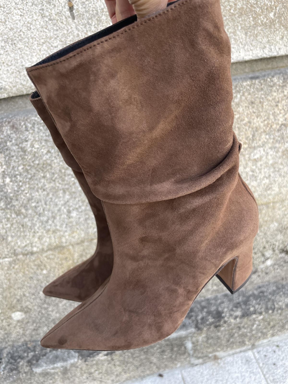 Bota Dibia by Ezzio 57646 caña efecto arrugado ante marrón - Imagen 5