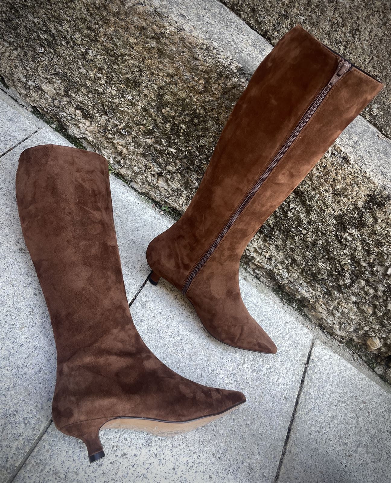 Bota Dibia by Ezzio 57750 ante chocolate brandy - Imagen 1
