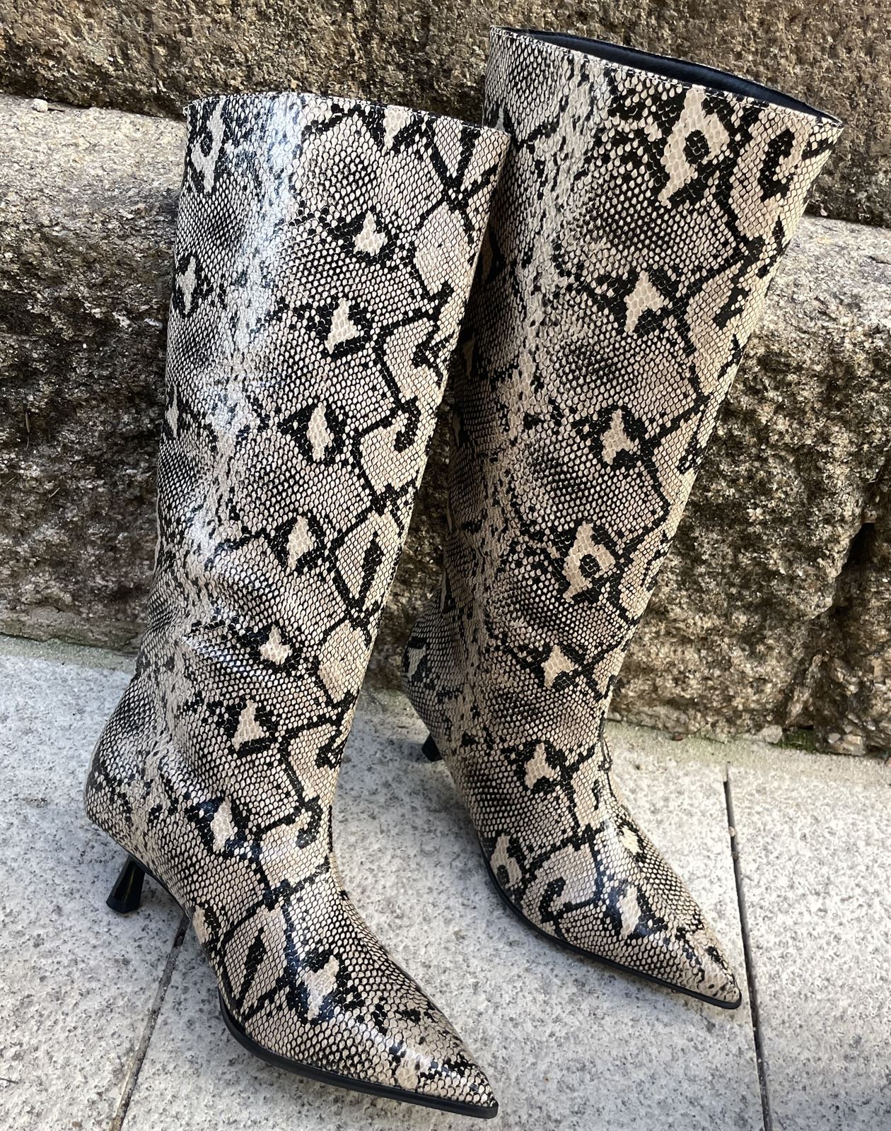 Bota Gioseppo 80131 altas Kitten print serpiente - Imagen 2