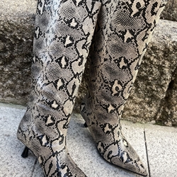 Bota Gioseppo 80131 altas Kitten print serpiente - Imagen 2